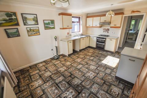 2 bedroom detached bungalow for sale, East Borough, Wimborne, BH21