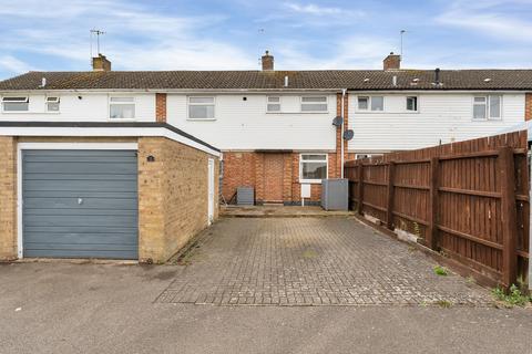 3 bedroom terraced house to rent, Alpine Close, Oakham