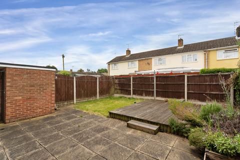 3 bedroom terraced house to rent, Alpine Close, Oakham