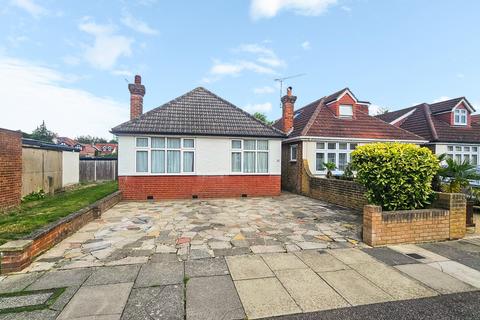 2 bedroom detached house for sale, Enfield, London, EN2