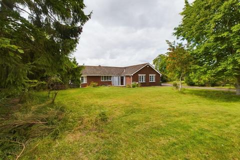 4 bedroom detached bungalow for sale, The Bungalow, Drayton Beauchamp