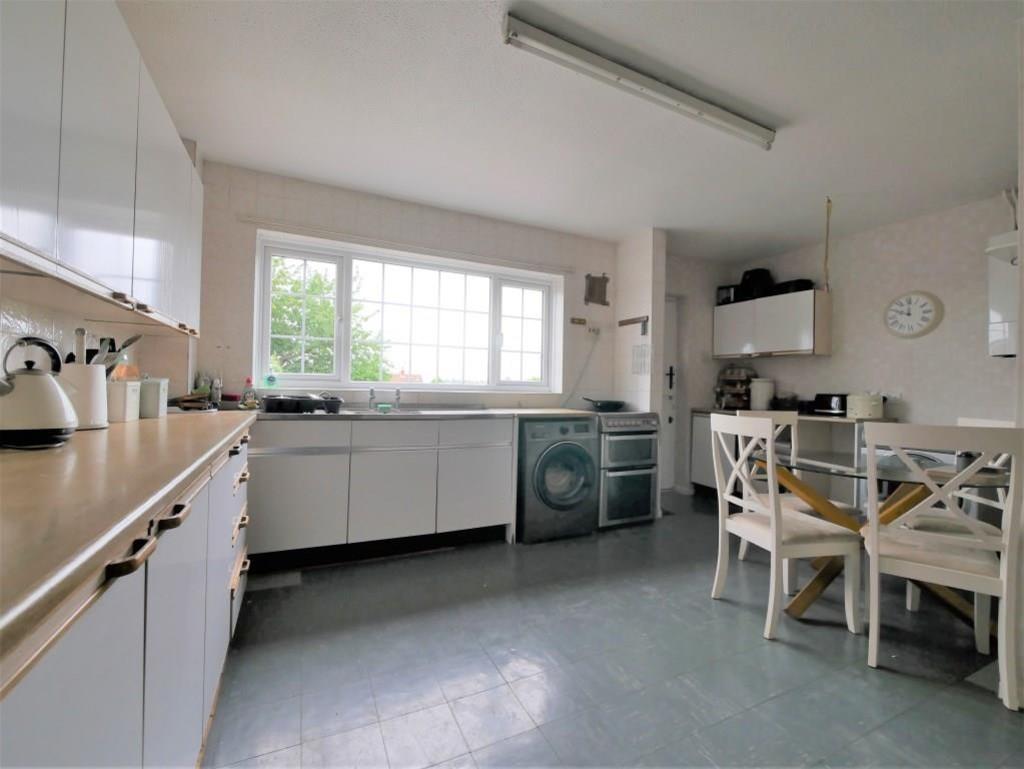 Kitchen1