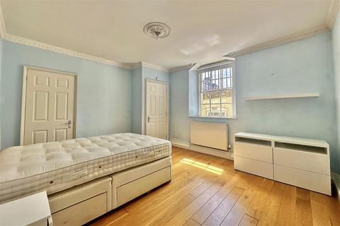 2 bedroom maisonette for sale, Walcot Parade, Bath