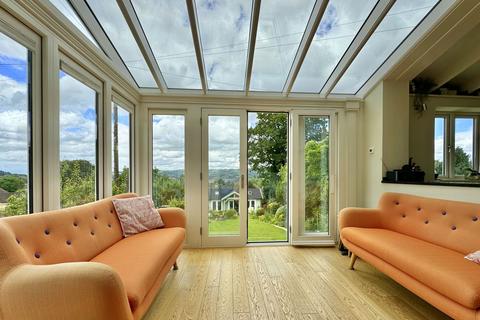 16 Bloomfield Grove, Bath, BA2 2BZ