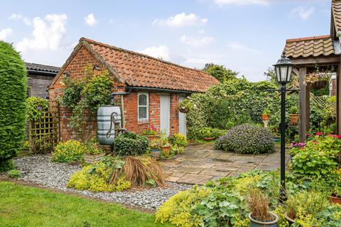 4 bedroom cottage for sale, Spratts Green, Aylsham, Norfolk