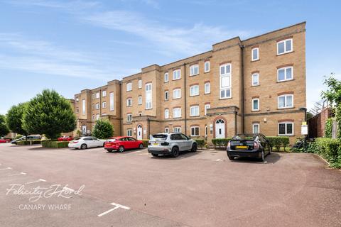 107 Ferguson Close, London, E14 3SJ
