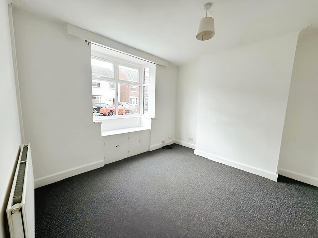 52b56dfe-image003