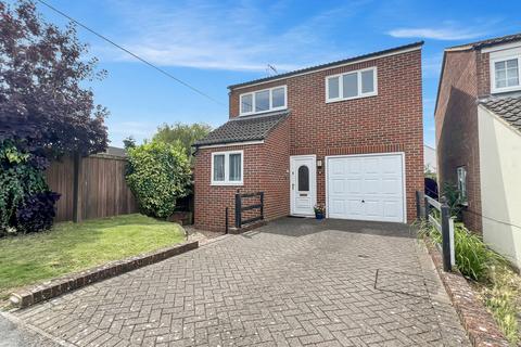 3 bedroom detached house for sale, Shepherds Mead, Dilton Marsh