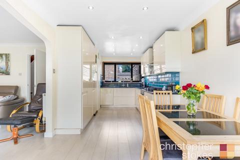 185 Cavell Road, Cheshunt, Waltham Cross, EN7 6JH