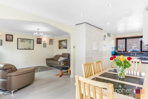 185 Cavell Road, Cheshunt, Waltham Cross, EN7 6JH