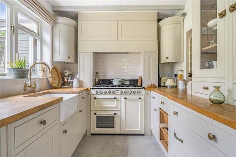 Main Road, Sundridge, Sevenoaks, Kent