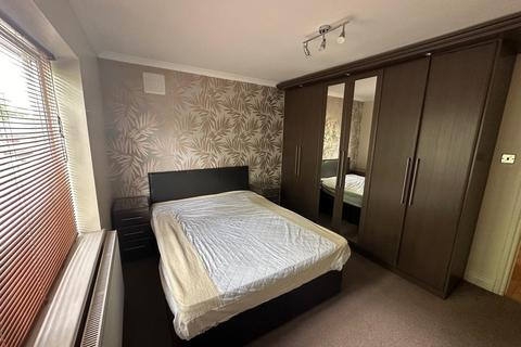 2 bedroom flat to rent, Harrow HA3