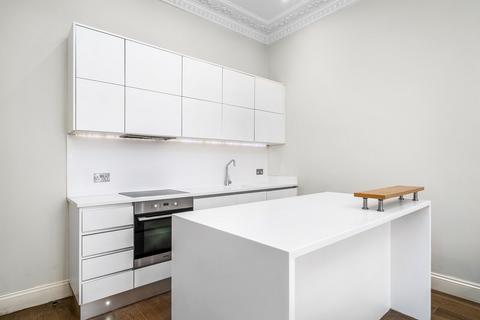 2 bedroom apartment for sale, Harcourt Terrace, Chelsea SW10