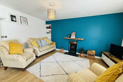 2 bedroom apartment to rent, St. Dominic Street, Penzance