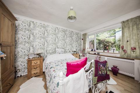 3 bedroom detached bungalow for sale, Swaines Way, Heathfield