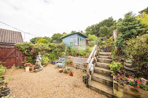 3 bedroom detached bungalow for sale, Swaines Way, Heathfield