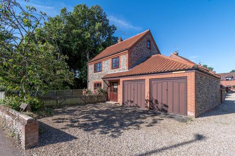 4 bedroom detached house for sale, Beldorma Close, Polka Road, Wells-next-the-Sea, NR23