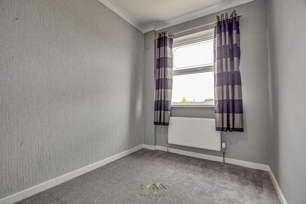 Bedroom 2.3