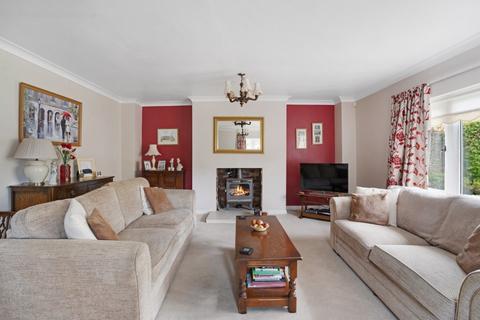 4 bedroom link detached house for sale, Marshmouth Lane, Bourton-On-The-Water, Gloucestershire, GL54