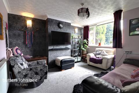 3 bedroom semi-detached house for sale, Athol Drive, Telford