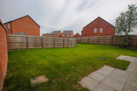 3 bedroom detached house for sale, Crugetone Way, Crudgington, Telford, TF6 6FD.