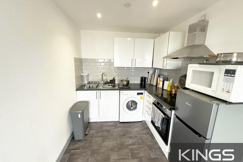 1 bedroom flat to rent, Clifton Road, Southampton