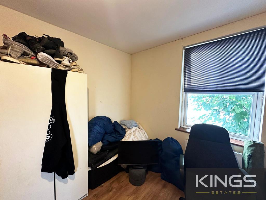 Flat 5, 31 Onslow Rd (3)logo