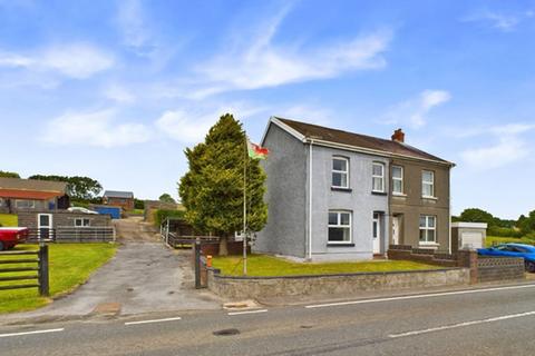 3 bedroom property with land for sale, Myrtle Hill, Ponthenri, Llanelli