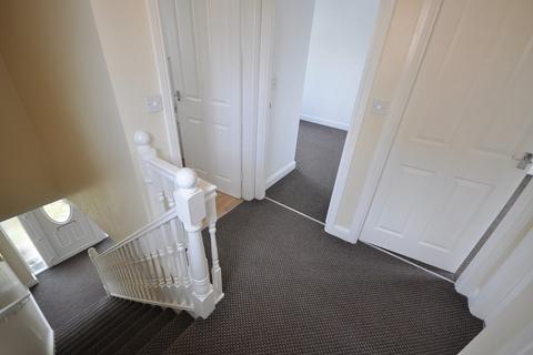 3 bedroom detached house to rent, Corner Pin Close, Staveley, Chesterfield, Derbyshire, S43