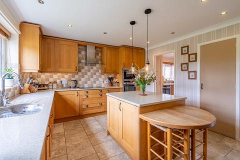 5 bedroom detached house for sale, Rendham Road, Saxmundham