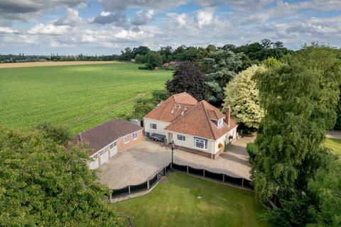 5 bedroom detached house for sale, Great Plumstead