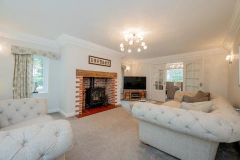 5 bedroom detached house for sale, Great Plumstead