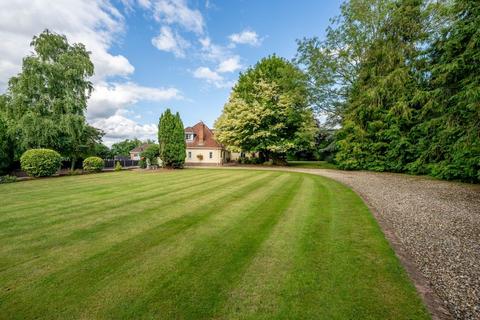 5 bedroom detached house for sale, Great Plumstead