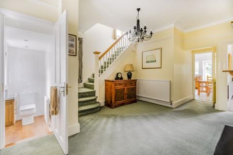 38 Highfield Road, Purley, CR8 2JG
