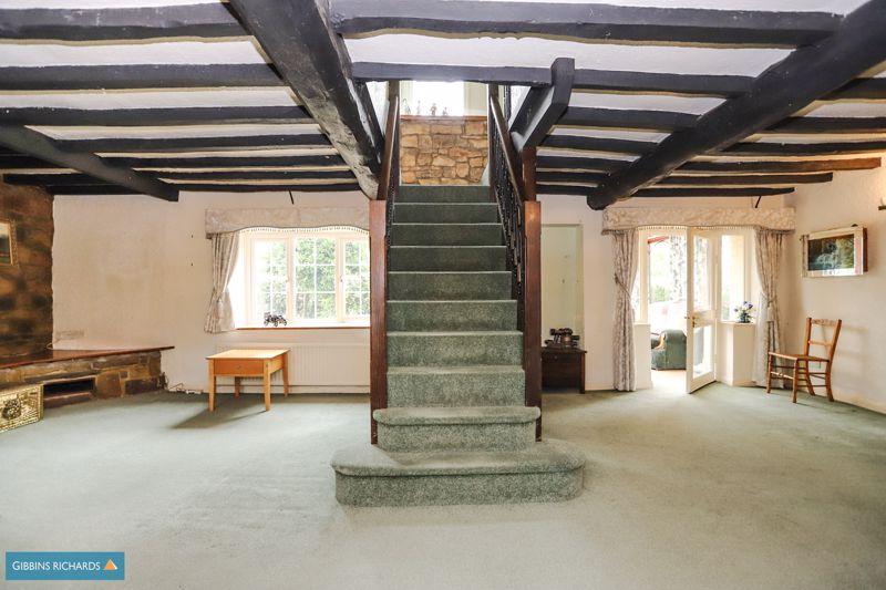 Sitting/Dining Room