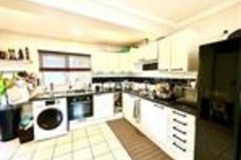 5 bedroom detached house for sale, Ferry Lane, Staines. TW19.