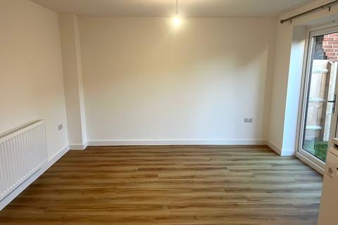 4 bedroom detached house to rent, Springfield Drive, Derby, Derbyshire, DE22
