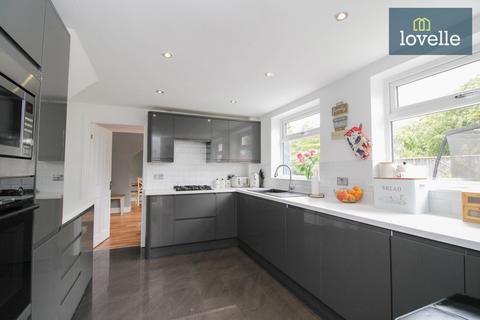 1 College Avenue, Grimsby, DN33 2JJ