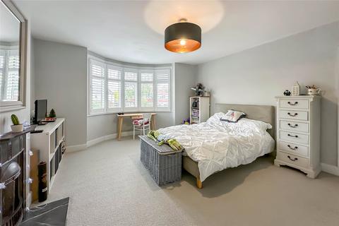 338 Hatfield Road, St Albans, AL4 0DU
