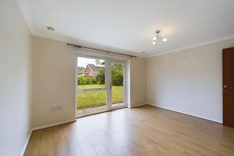 2 bedroom detached house for sale, Church Road, Thurston