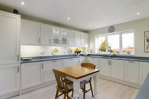 24 Grove Drive, Woodhall Spa, LN10 6RT