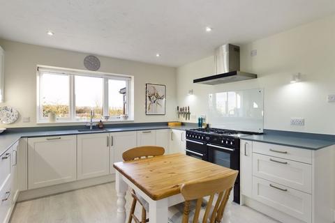 24 Grove Drive, Woodhall Spa, LN10 6RT