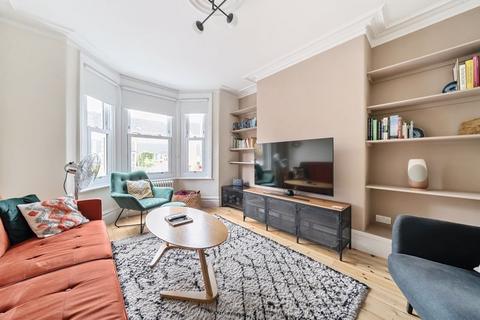 82 Athelstan Road, Exeter, EX1 1SB
