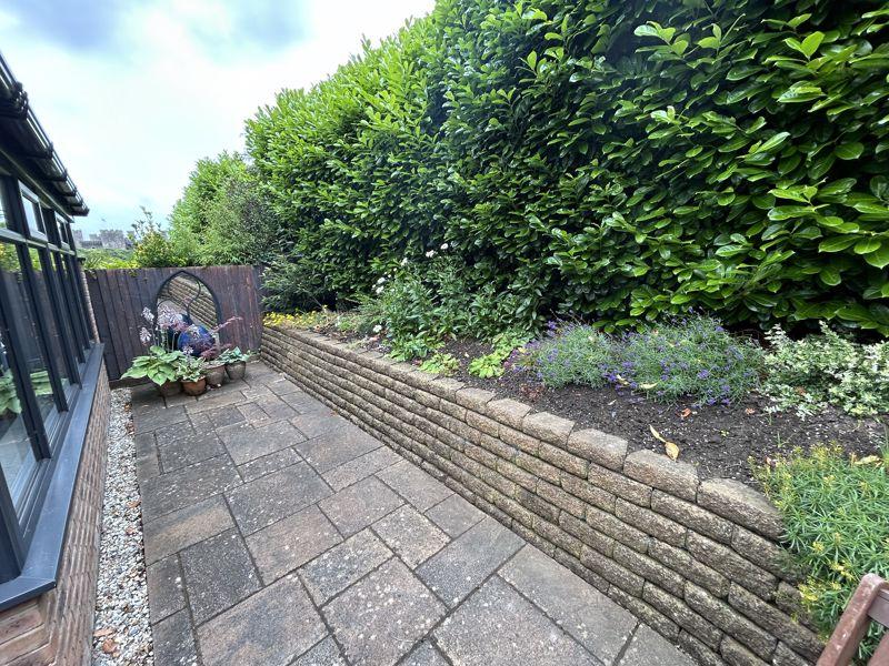 Photo 32