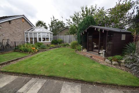 3 bedroom detached bungalow for sale, All Hallowes Drive, Doncaster DN11