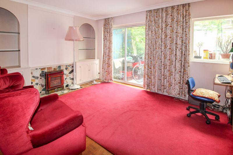 Rear lounge
