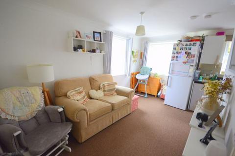1 bedroom apartment to rent, Avon Close, Bournemouth BH8