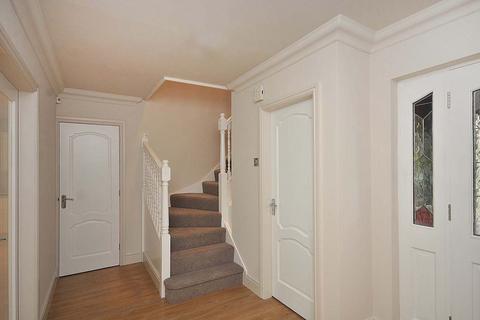 5 bedroom detached house to rent, Buckingham Drive, Knutsford