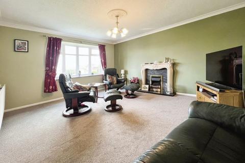 4 bedroom detached house for sale, Wimborne Close, Lostock