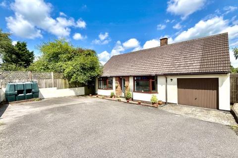 2 bedroom detached bungalow for sale, Touchstone Lane, Chard